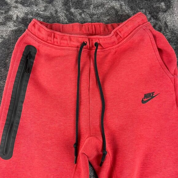 Nike NSW Tech Fleece Joggers Red Black Men's M Sweatpants Tapered Leg - Picture 2 of 11
